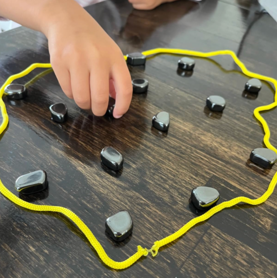 MagnetOut™ Strategy Game — Lose Your Magnets First To Win!